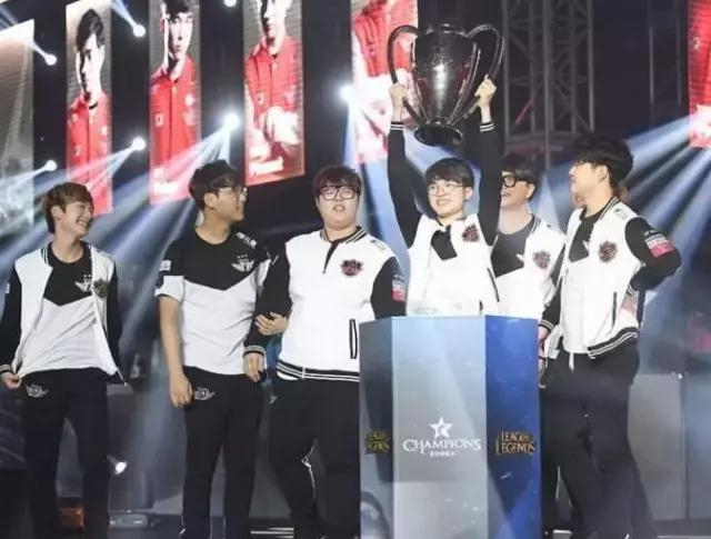 快船力克鹈鹕5连胜乔治24+7小卡19+9锡安伤退